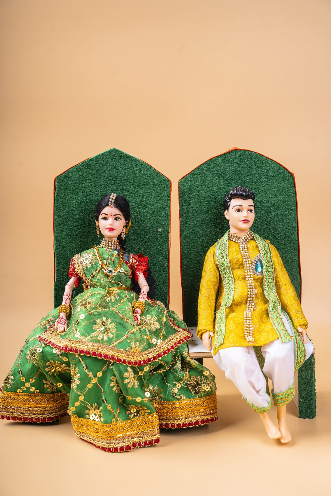 Mehendi Set 5 Dolls With Barbie Dolls