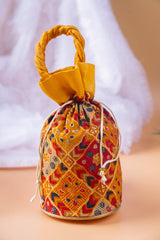 Cloth Potli With Handle 2