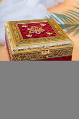 Meenakari Velvet Box – 4 Jar 4