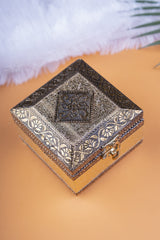Meenakari Jewel Box Gold 4